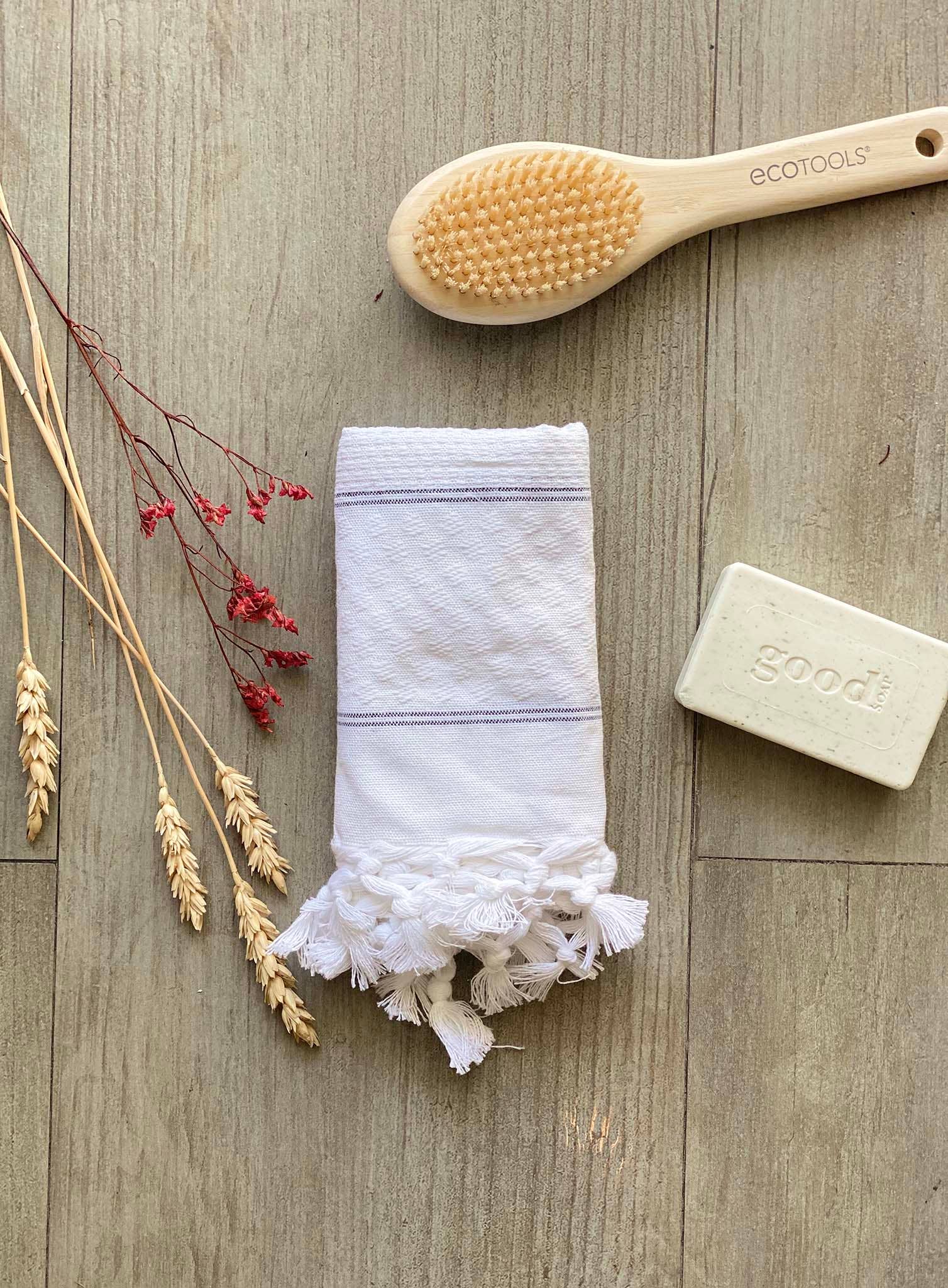 navy Hand towel Polka Dots for wholesale on Faire2