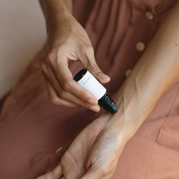Cedar and Myrrh - Wholesale Essential Oil Roll-On - Bonne Nuit Aromatherapy Roller