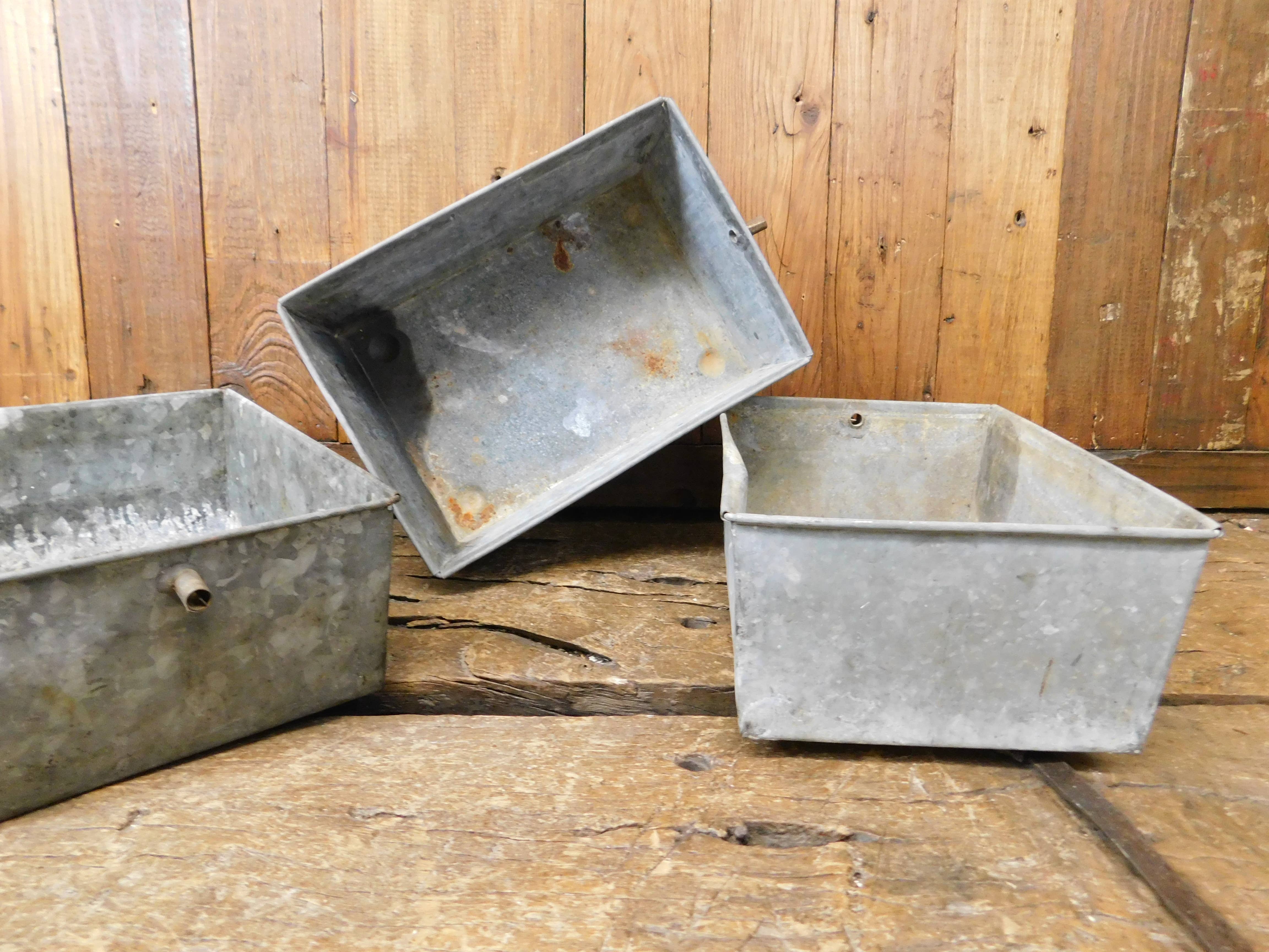 My Amigos Imports - Vente Boîtes décoratives - Boîtes de Nettoyage en Métal Vintage - Plateau à Pièces - Rangement - Présentation1