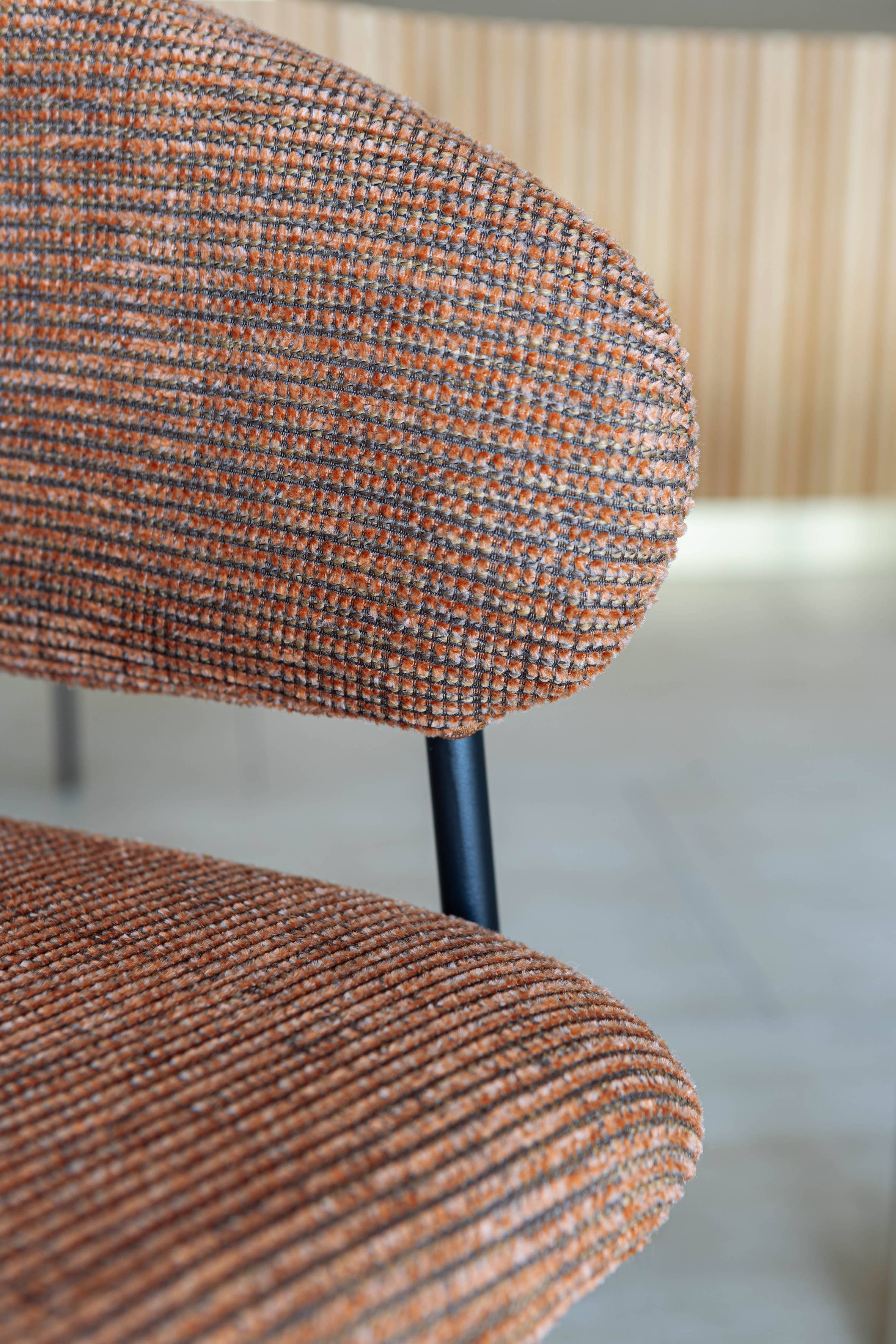 Now's Home - Wholesale Stoel - SET VAN 2 TAFELSTOELEN TWEED BAKSTEEN METALEN POTEN ZWART EROS4