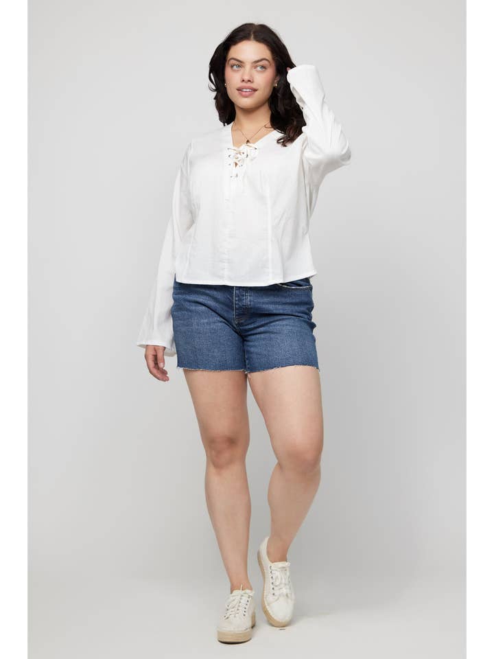 Oliver Logan - Wholesale Shorts - Women's - Bedford High Rise Denim Short, Indigo Medium Bright