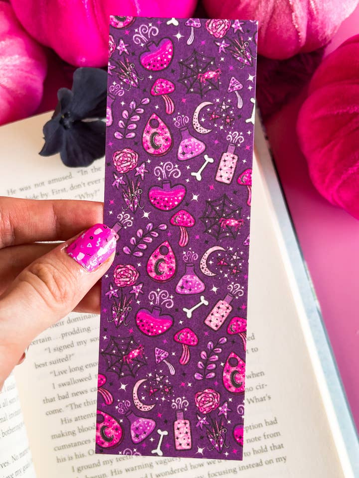 Marque-page à motifs de potions célestes pour la vente par Emily Cromwell Designs