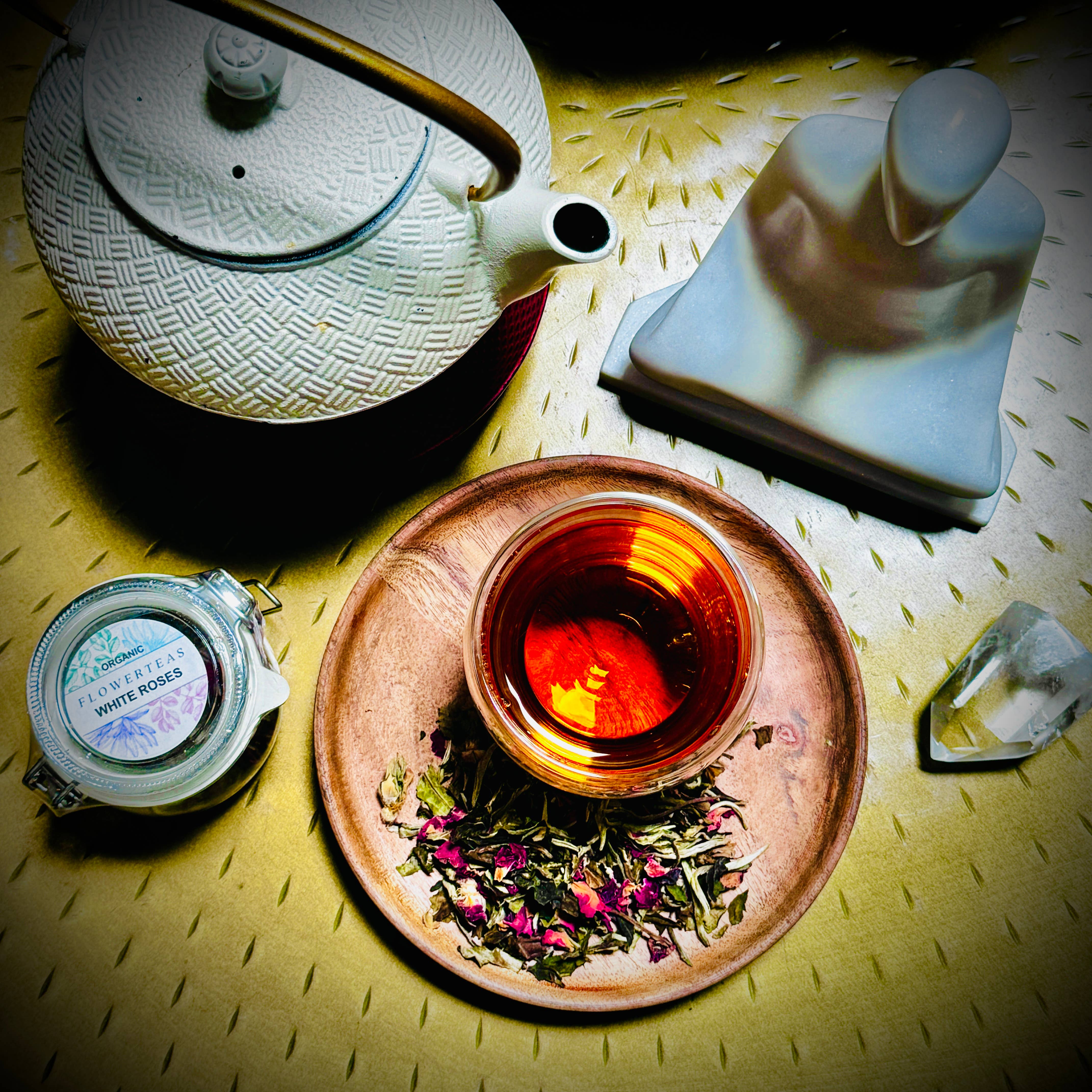 FlowerTeas - Wholesale Tea Strainer/Infuser - Bulk Barrel Glass Cork Top Tea Infuser #74