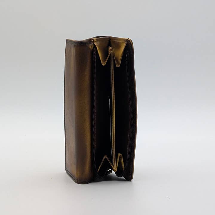 Alta Quero - Wholesale Crossbody Bag - Women's - Textured Brown Leather Essentials Set – Wallets & Crossbody14