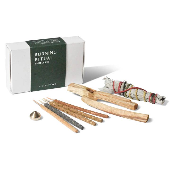 Kit de Rituel de Brûlage Sacré - Encens, Palo Santo & Sauge pour la vente par Cedar and Myrrh