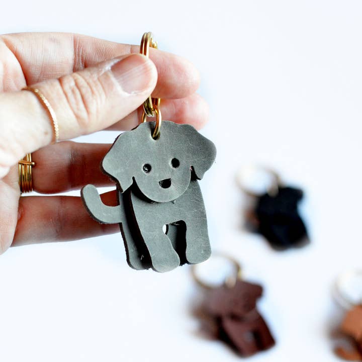 Dog Leather Key Ring - SOLID + SMOOTH | Valentine's Day Gift for wholesale by Moss Bags