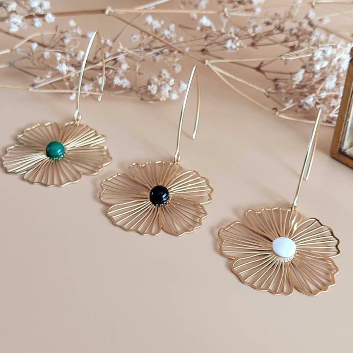 Sophie Bijoux - Vendita all'ingrosso Orecchini pendenti - Orecchini pendenti a forma di fiore in agata nera La Naturelle