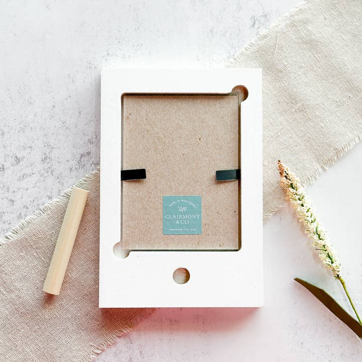 Clairmont & Co - Wholesale Picture Frame - Valentines Mini Picture Frame,Watercolor Hearts Mini Frame