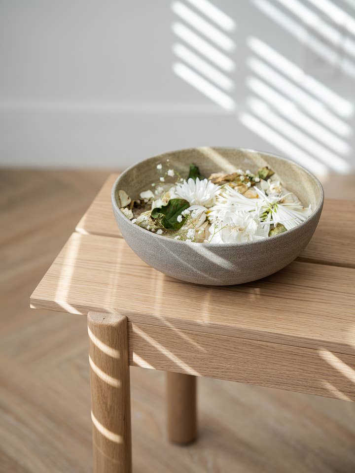 Tigela Grande de Grés "Concreto" | Tigela de Centro de Mesa por atacado de Creating Comfort Lab