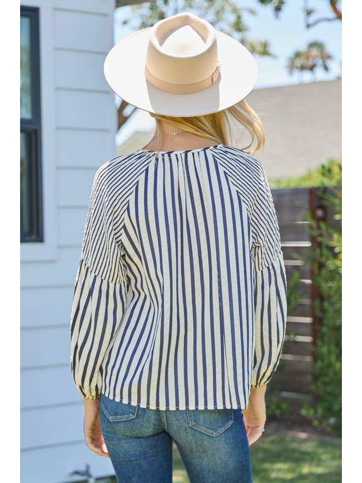 Oddi - Wholesale Blouse - Women's - Plus Textured Multi Stripe Front Neck Tie Blouse