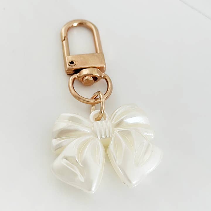 Coconut Lane - Wholesale Keychain – Women's - Pearl Bow Keyring0