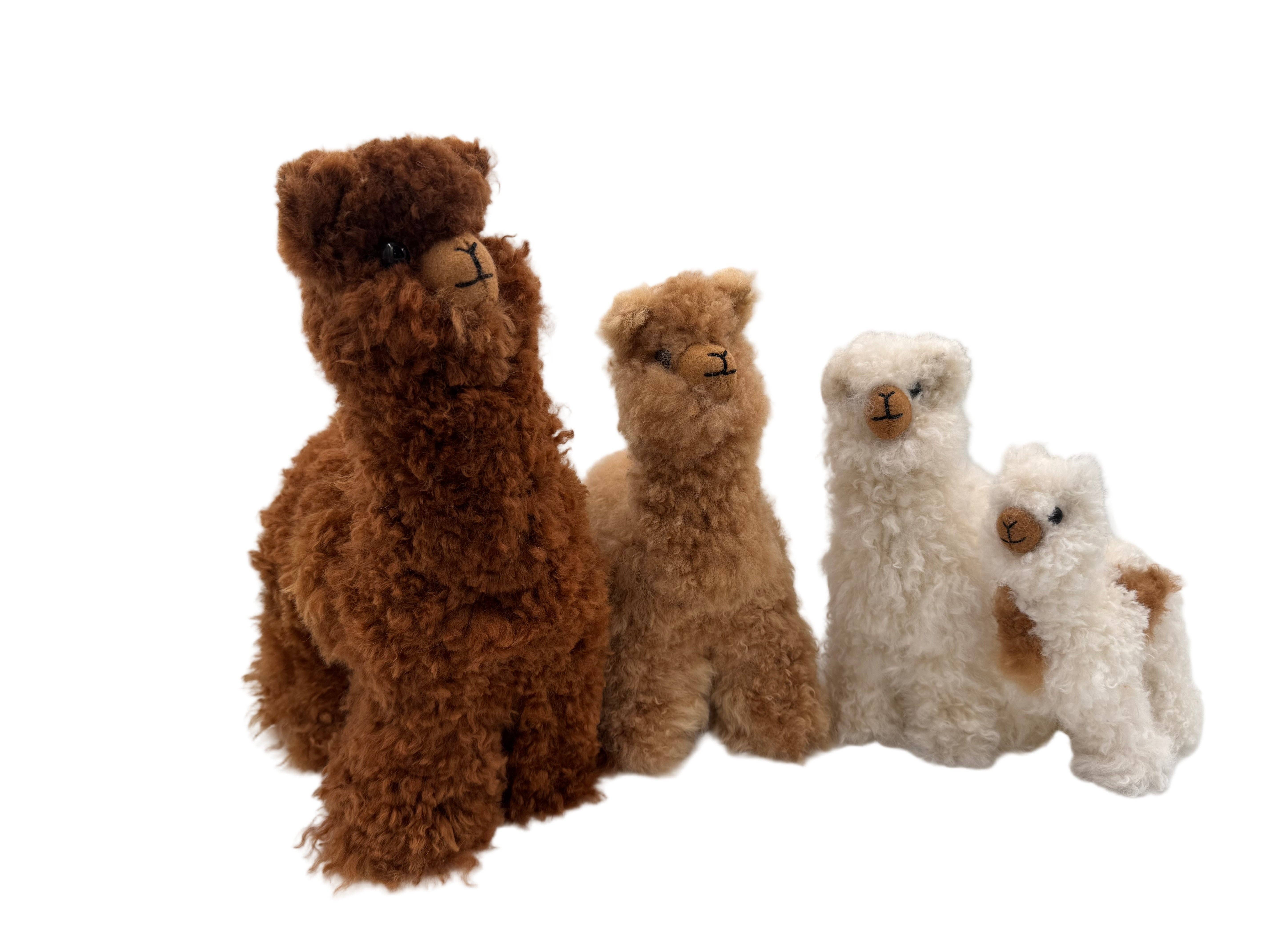 Lanart Alpaca - Wholesale Stuffed/Plush Toy - Kids & Baby - Plush Mama Alpaca 10"2