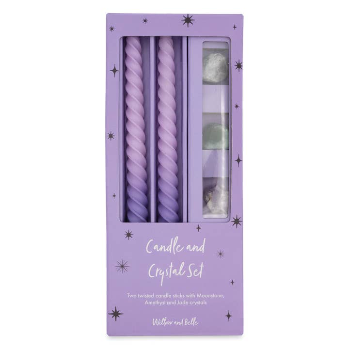 Set di candele e cristalli Willow and Belle Purple Ombre, include due candele intrecciate e tre pietre di cristallo per la vendita all'ingrosso da parte di Robert Frederick Ltd