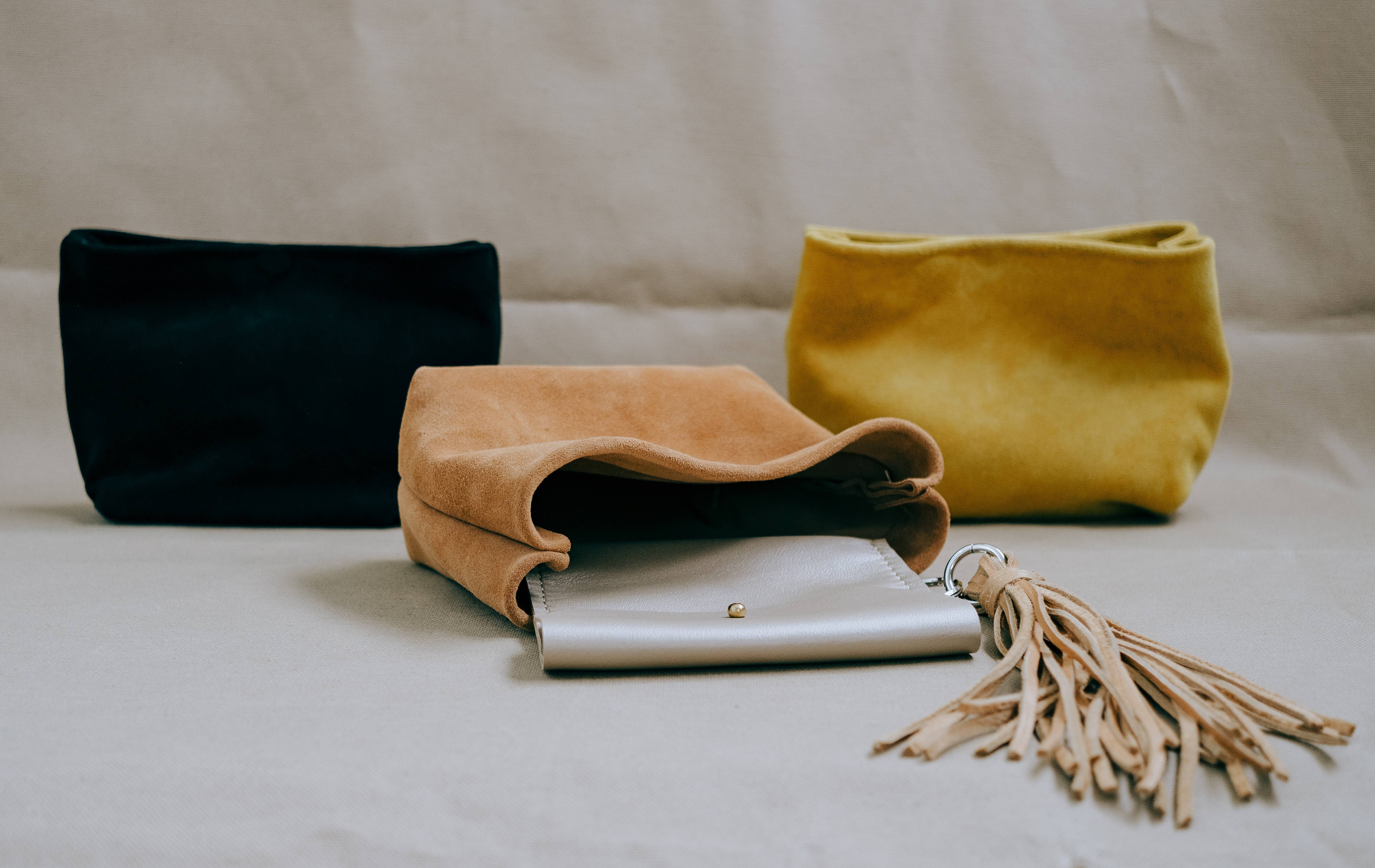 Lost Generation Goods - Wholesale Clutch Bag - Women's - Hapkeh Sleek Suede Clutch4