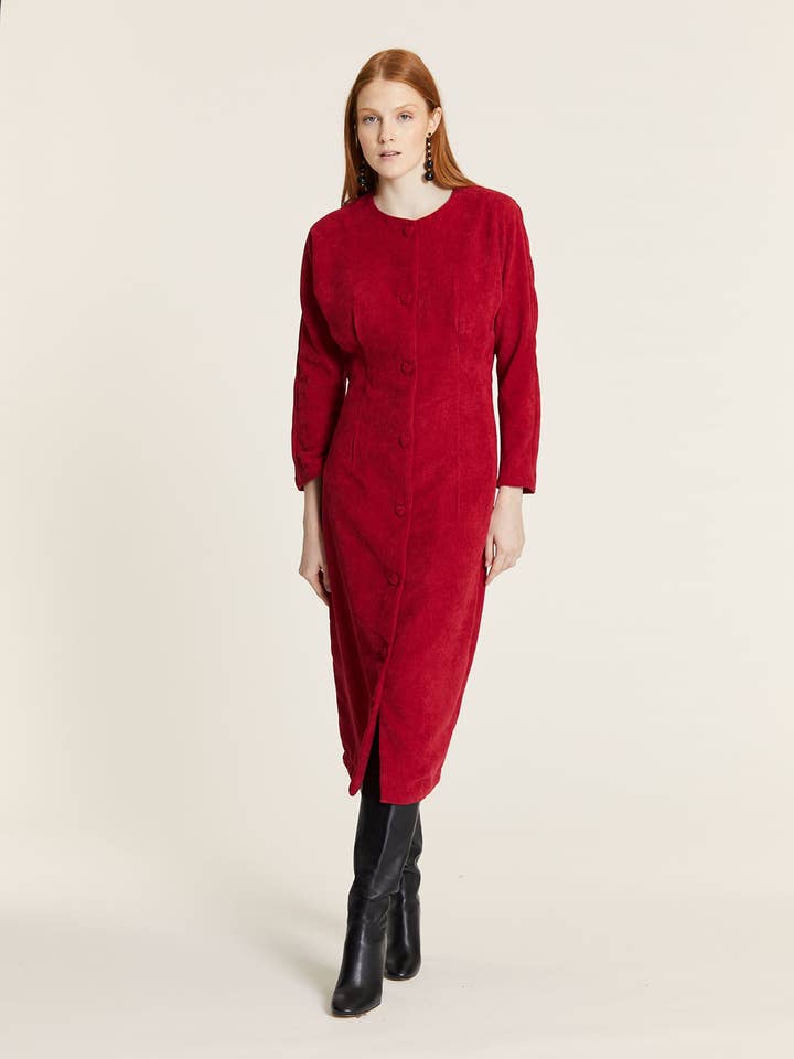 LANGES KORDELKLEID IN ROT für den Großhandel von Pepaloves