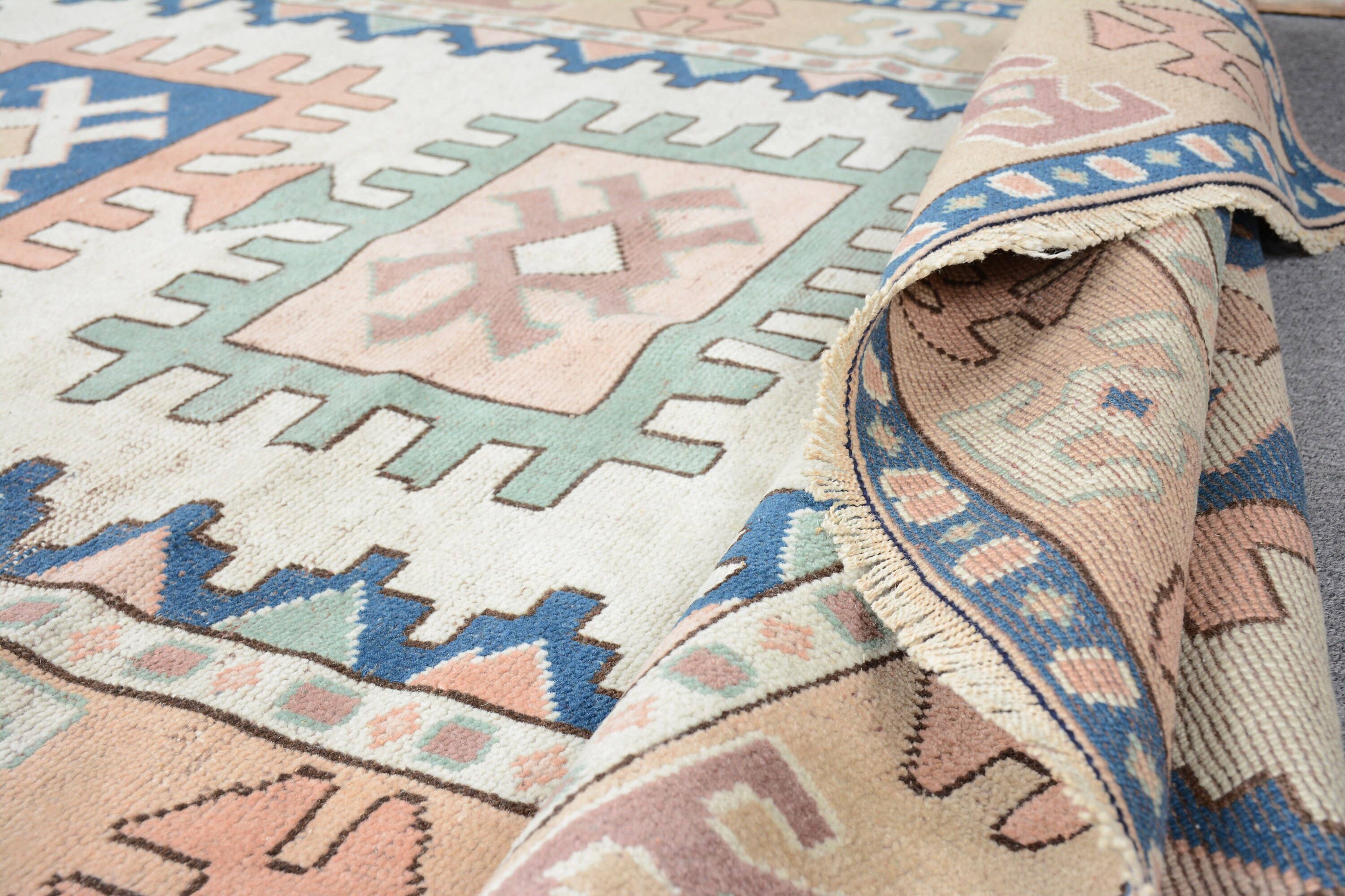 The Loom Wholesale - Wholesale Runner rug - Ethnic Kilim Wool Rug - Beige & Blue, Handmade Beauty7