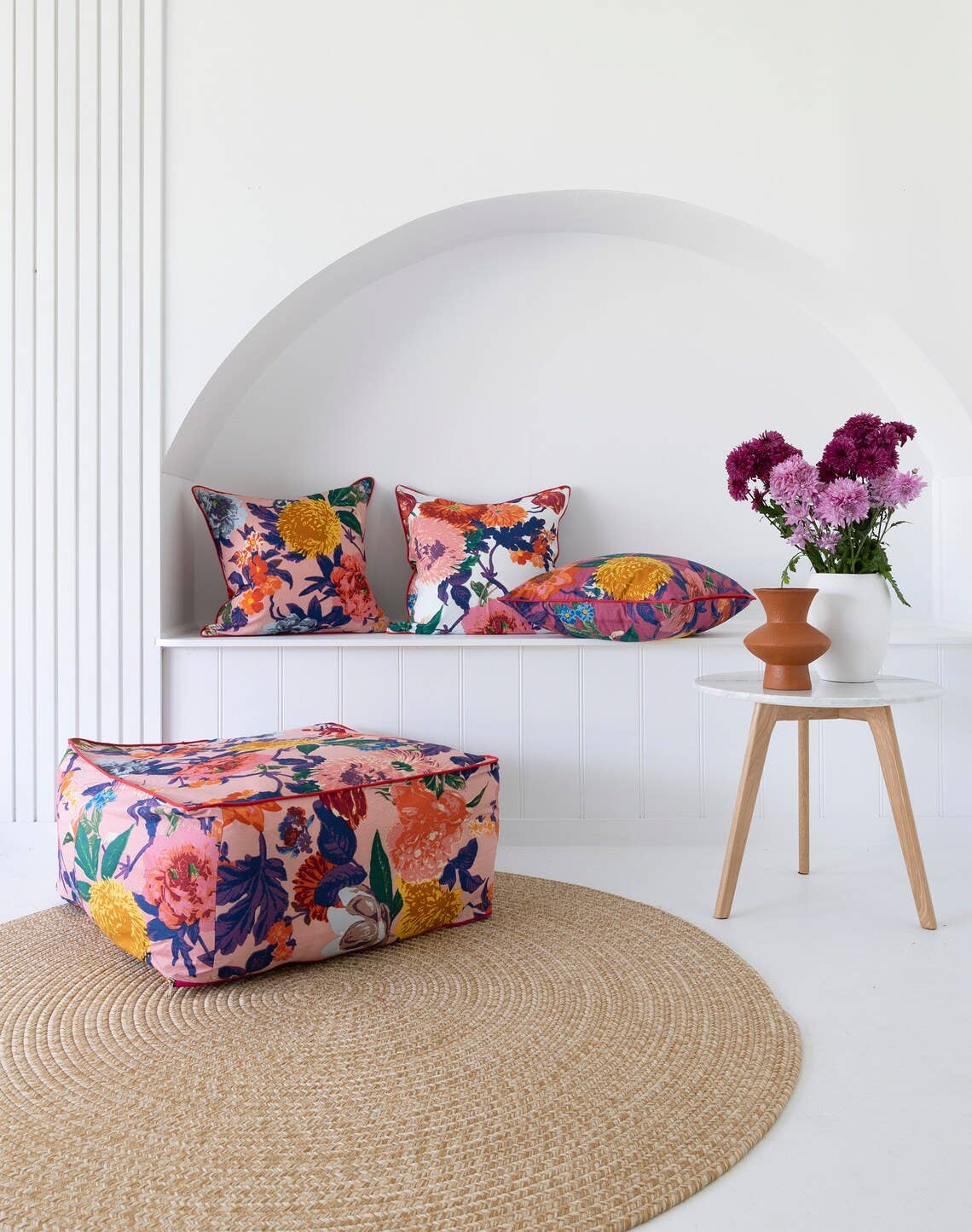 Linen Connections - Wholesale Voetenbankje - Frida Jungle Plants Art zitzak, Ottomaanse hoes - Pink Anthro1