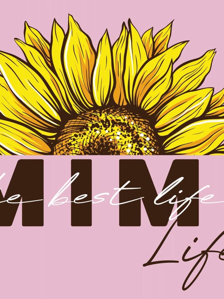 T-shirt con stampa posteriore «Mimi Life» per la vendita all'ingrosso da parte di Sassy Frass Tees