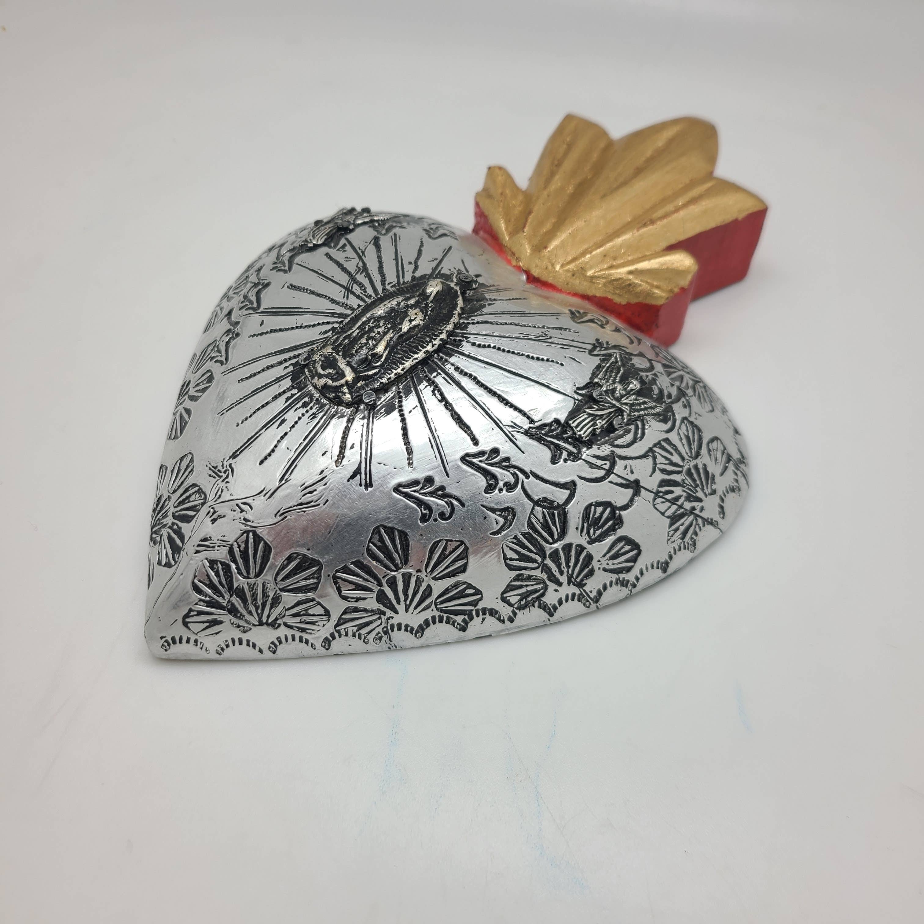 Contreras Designs - Wholesale Wall Accent - MXAL-AH- Etched Tin Over Wood Heart w/ Milagros4