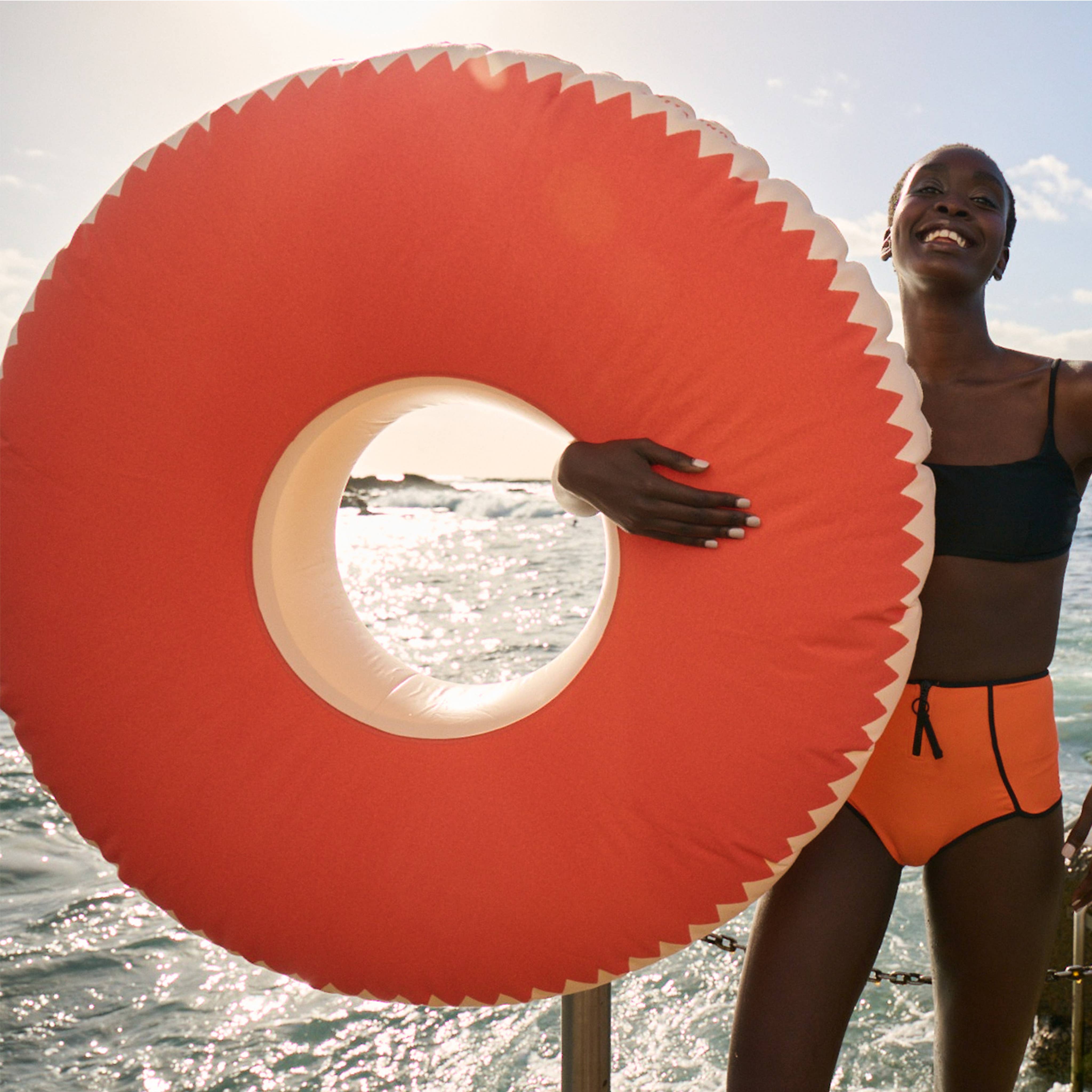 SUNNYLIFE - Wholesale Inflatables - Vintage Sun Buoy2