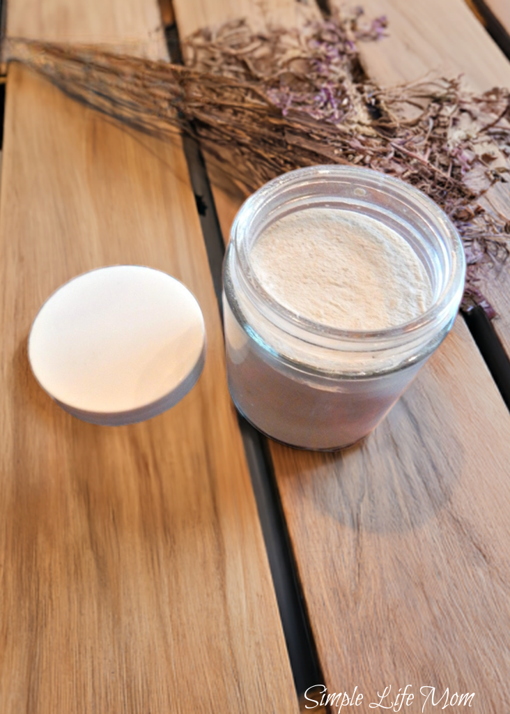 Simple Life Mom – wholesale Toothpaste – BULK TOOTH POWDER - charcoal, re mineralizing, tooth whitening, bentonite clay, calcium, essential oils, fluoride free1