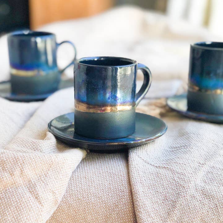 Los Artisans – wholesale Kaffekoppar – Svart Kaffe/Espressokopp med Guldrand & Blå nyanser