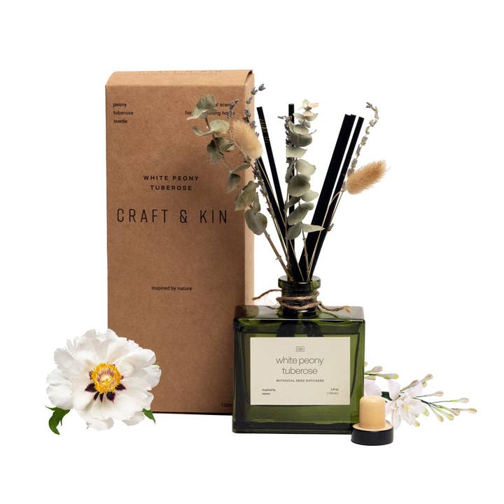 Craft & Kin - Wholesale Reed Diffuser - Green Glass Reed Diffuser with Flowers29