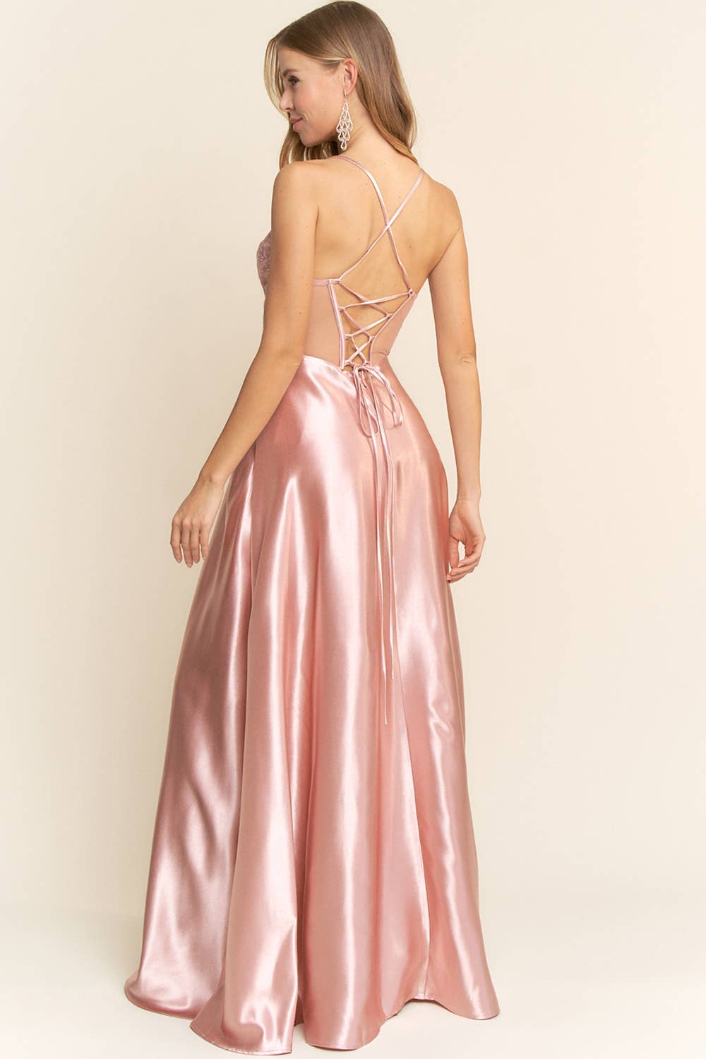 Maniju - Vente Robe de soirée – femme - ROBE LONGUE CORSET AVEC DÉTAILS PAILLETÉS10