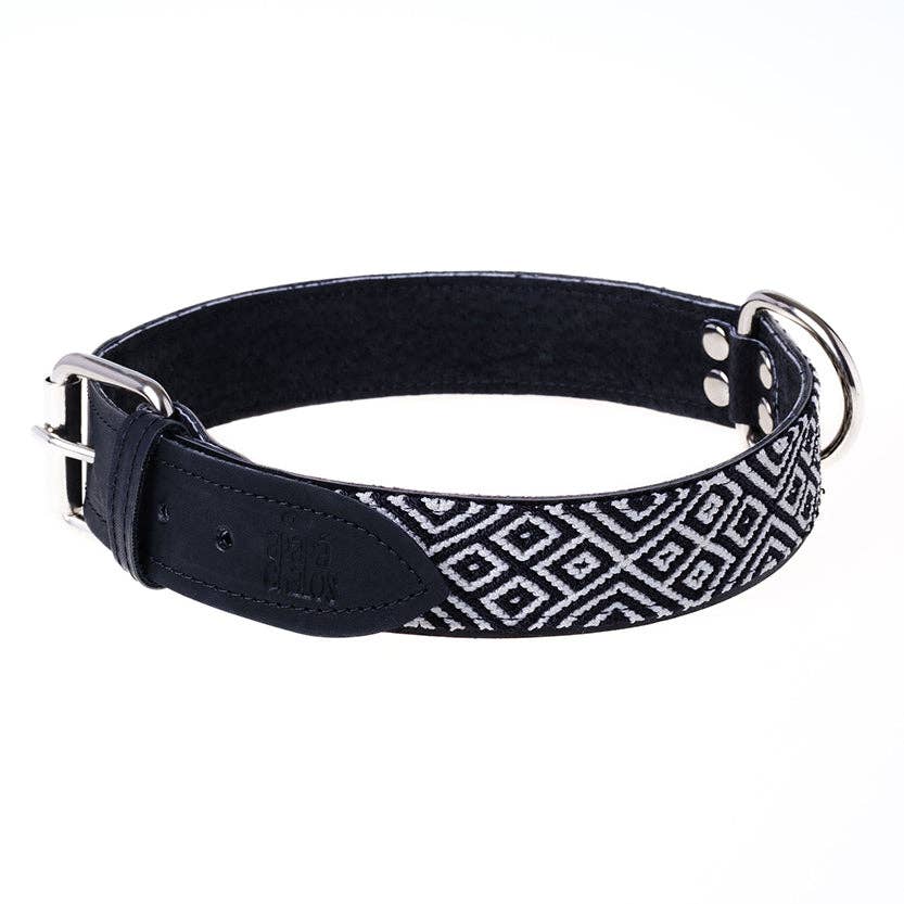 Apapáchalos- Pets - Wholesale Pet Collar - Dog - Cascabel black and white dog collar4
