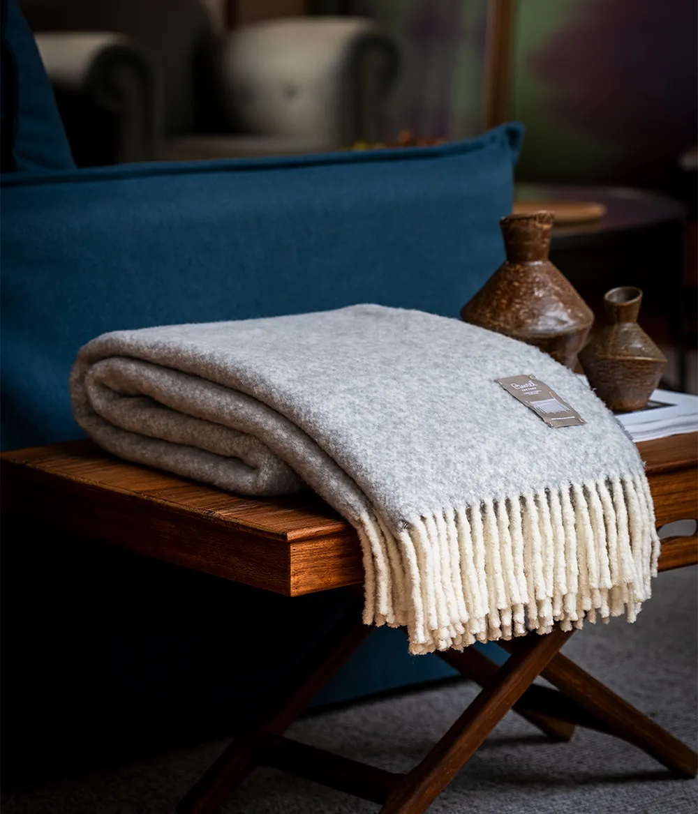 Burel Factory - Wholesale Throw Blanket - Bouclé Marble Blanket1