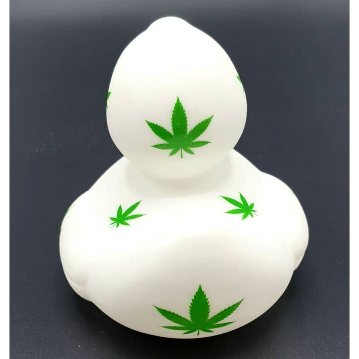 Green Dutch Ducky Cannabis 8cm for wholesale on Faire