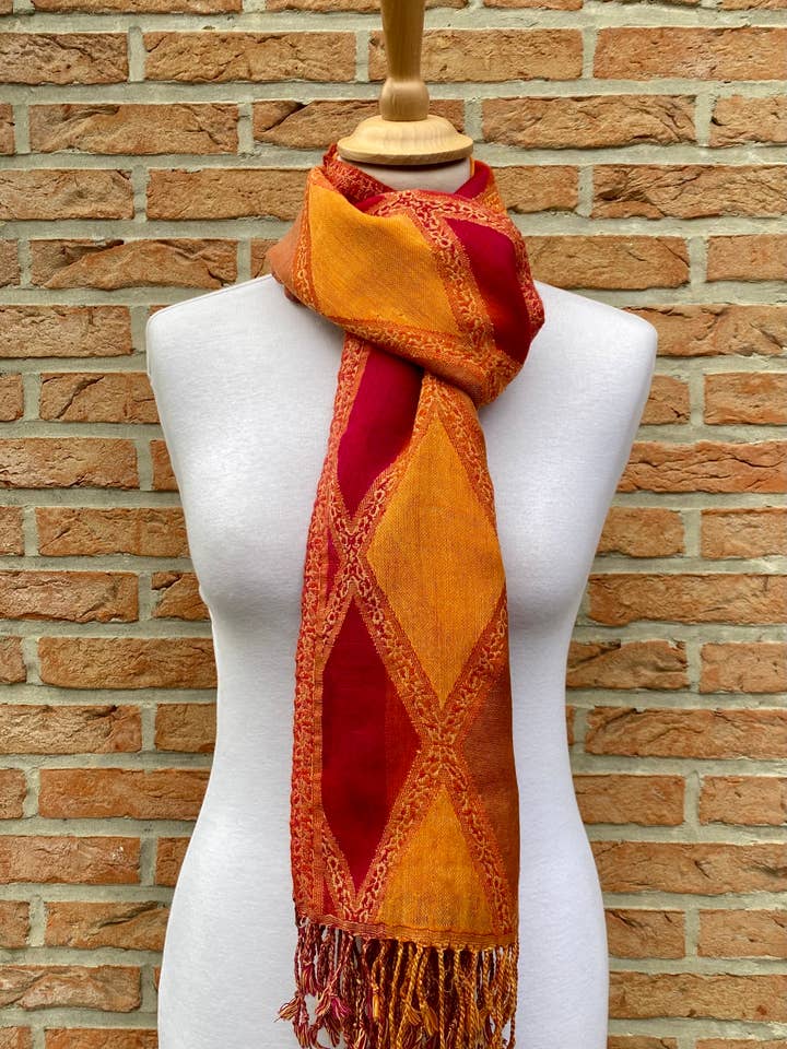 BEAS SCARF - 100% WOOL for wholesale by DIWALI PARIS
