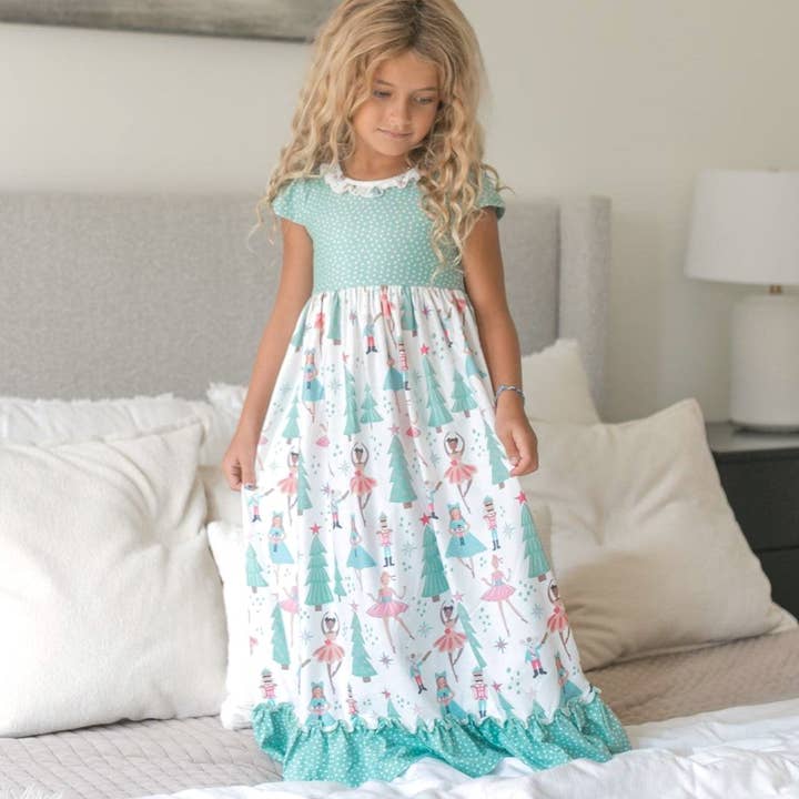 Oopsie Daisy - Wholesale Nightdress - Kids - Kids Christmas Holiday Nutcracker Ruffle Lounge Play Gown