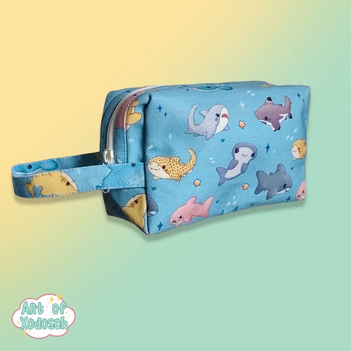 pochette de voyage requin pour la vente par Art of Xodosch