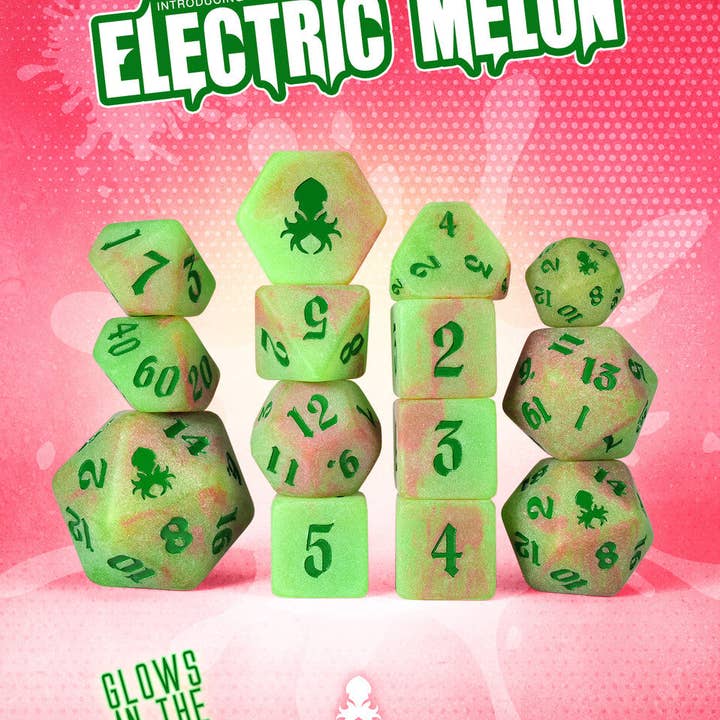 Ensemble de 14 dés Électrique Melon Lumineux dans le Noir encré en Vert pour la vente par Kraken Dice