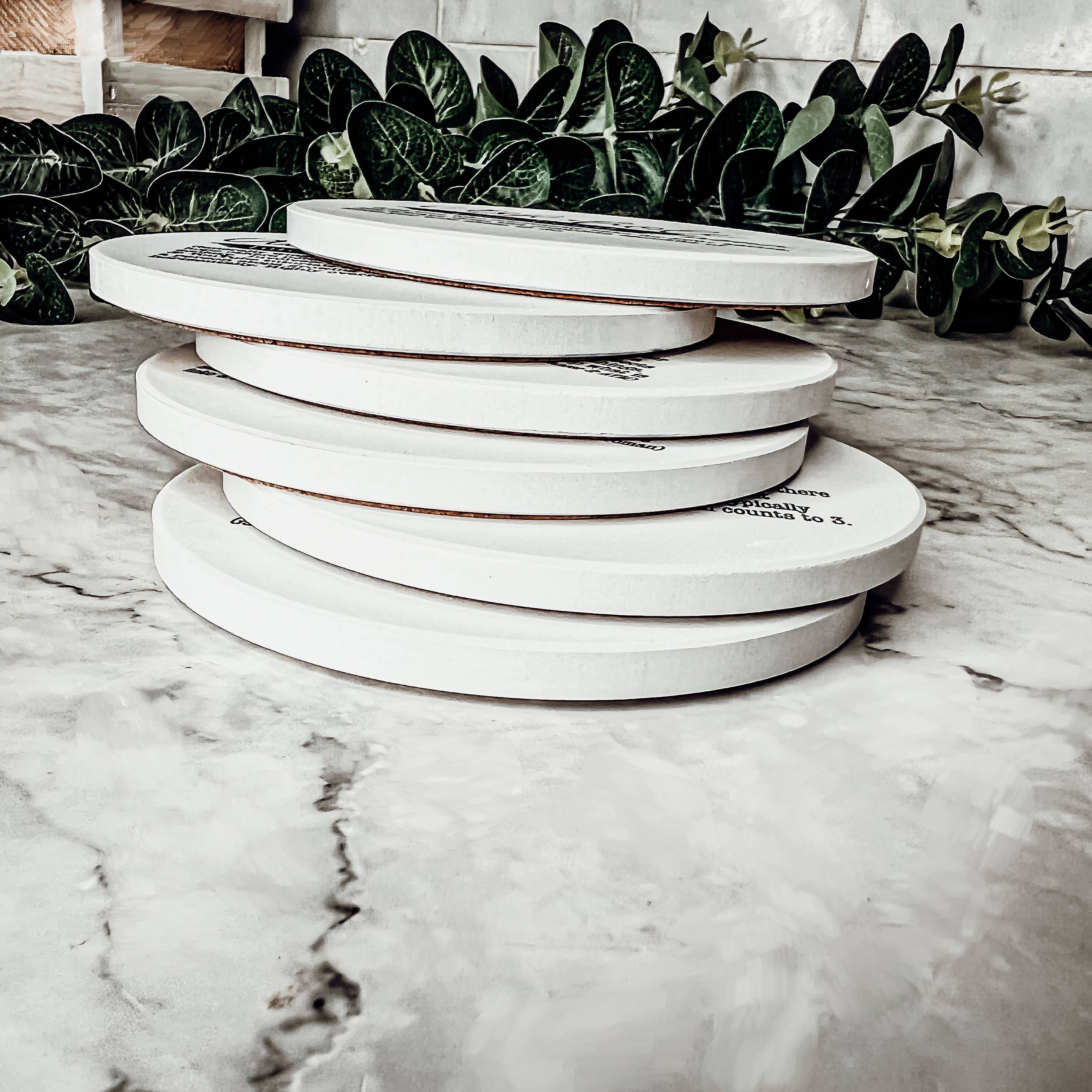 Gia Roma - Wholesale Onderzetters - Unieke cadeaus voor hem + haar grappige, keramische onderzetter humorsets6