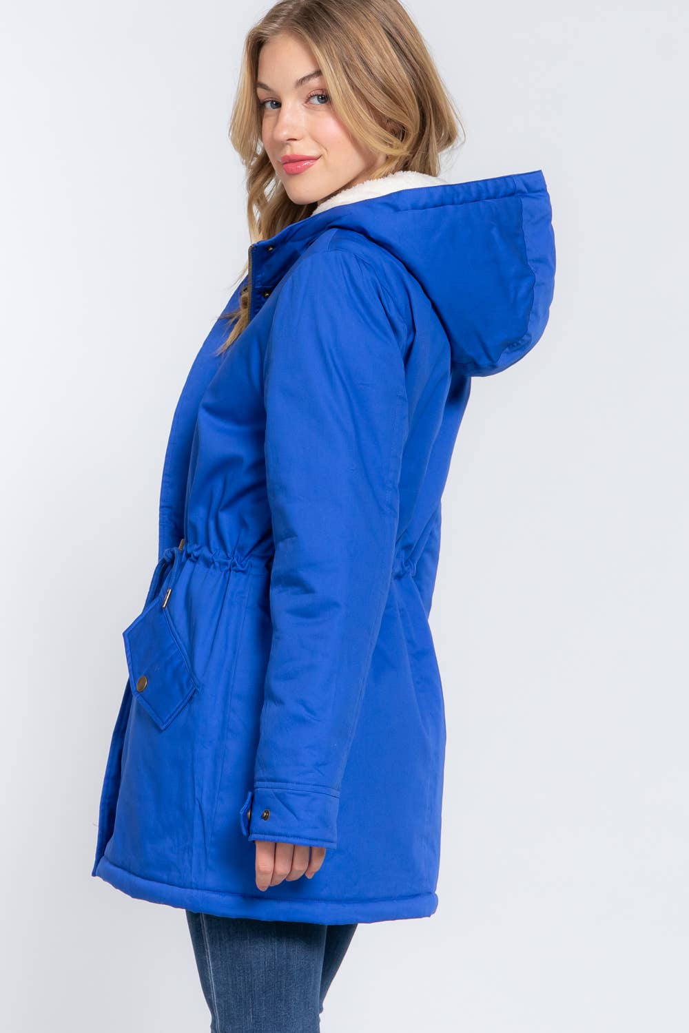 Active Basic | Active USA - Vente Veste – femme - Veste utilitaire à capuche en peluche doublée polaire1