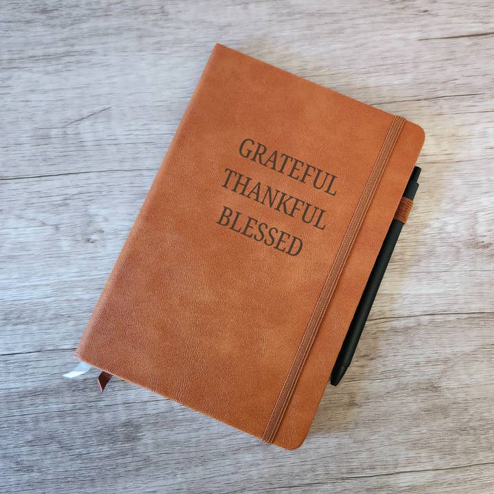 Diario Cristiano in Pelle Incisa Grato Riconoscente Benedetto per la vendita all'ingrosso da parte di All the Things MN