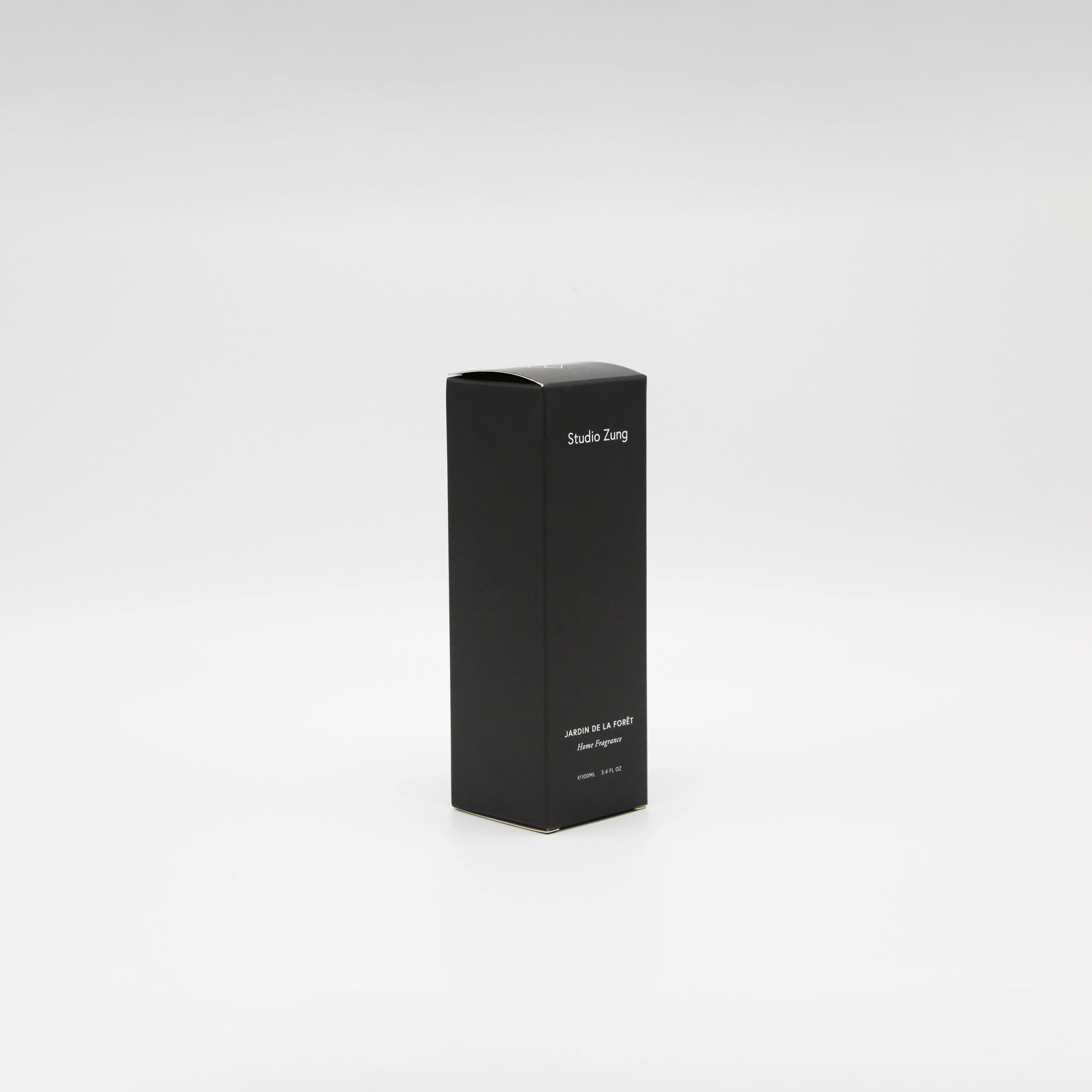 Shop Zung - Wholesale Room & Linen Spray - Studio Zung Home Fragrance | Nº1 Jardin de la Forêt11