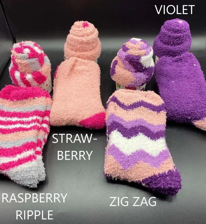 KCK Gifts - Wholesale Socks - Women's - FLUFFY SOCKS CUPCAKE13