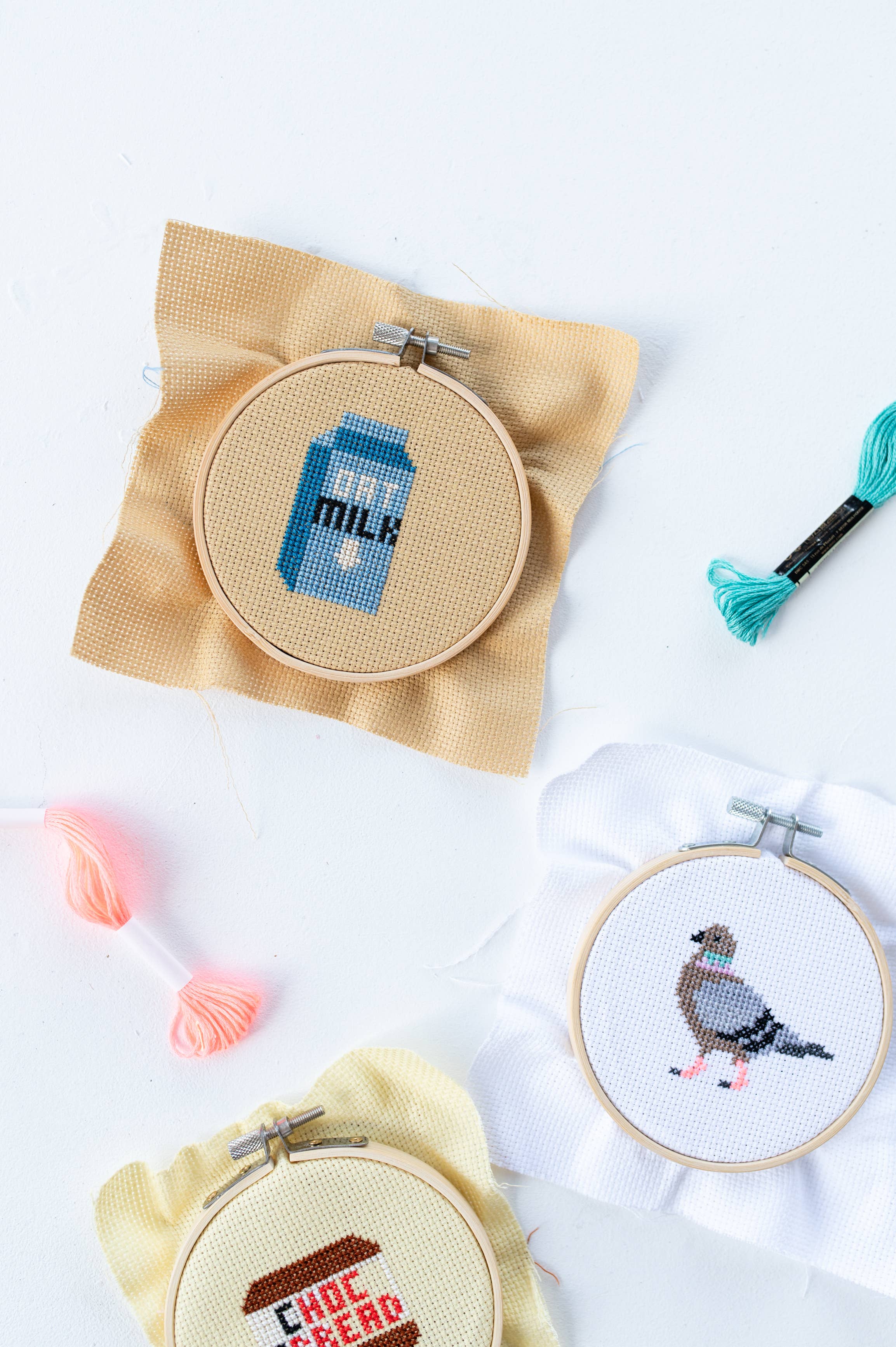 Cotton Clara Craft Kits & Supplies – wholesale DIY craft kit – Oat Milk Cross Stitch Kit5