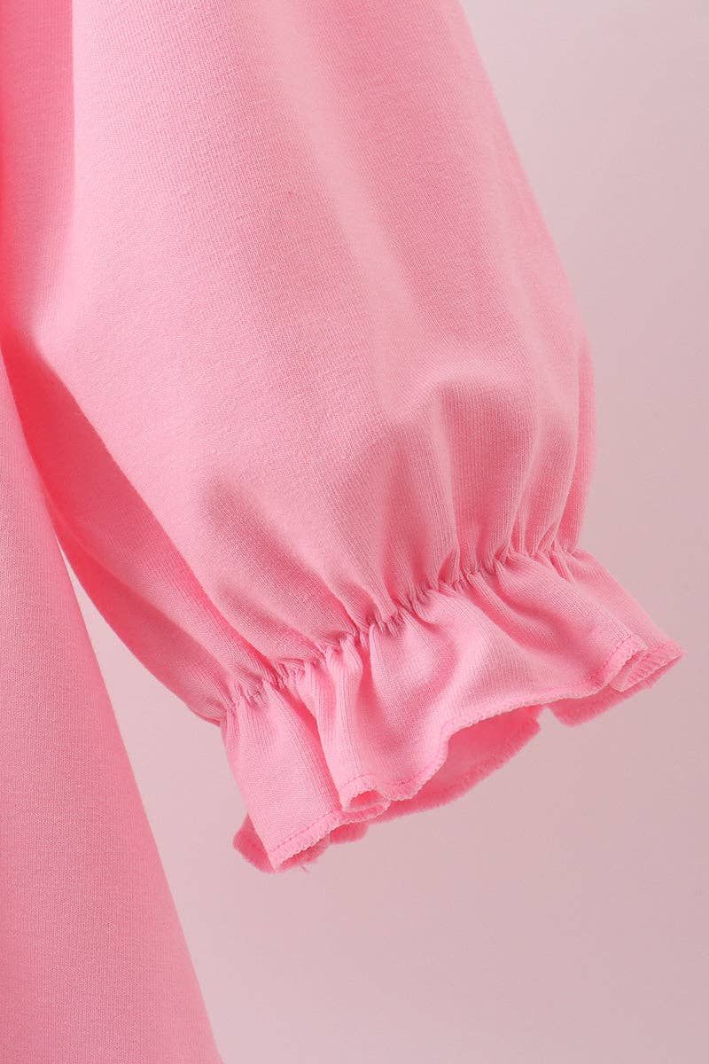 Mom & Co. – Conjunto de camisola e calças – criança por atacado – Conjunto de calças com folhos e árvore de Natal cor-de-rosa com bordado smock4