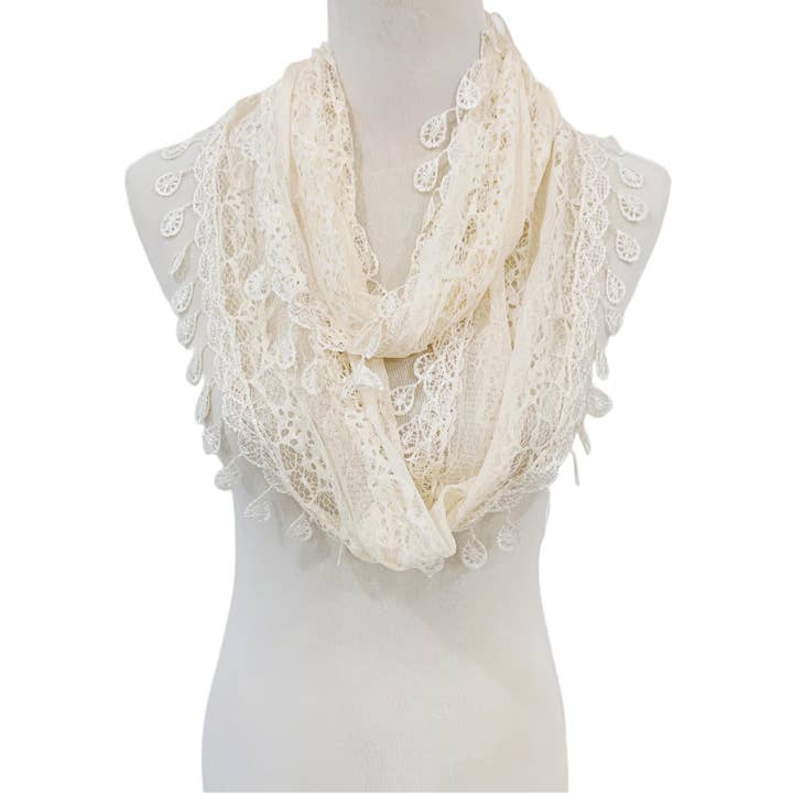 JC Sunny Fashion - Wholesale Scarf - Women's - Gorgeous Elegant lace Infinity Scarf