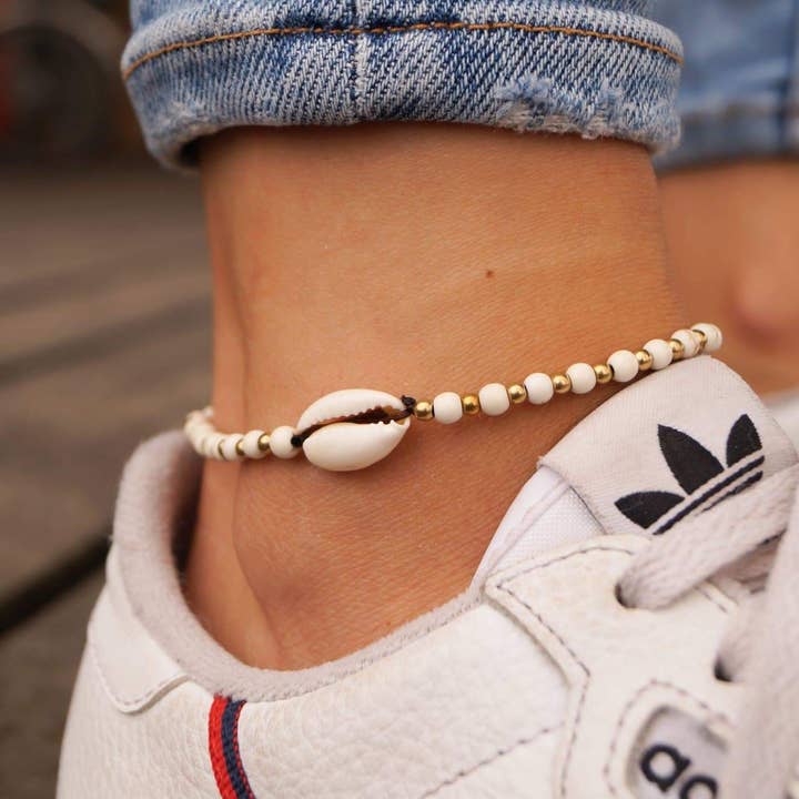 Made By Nami - Wholesale Anklet - Goa "White Shell" Anklet