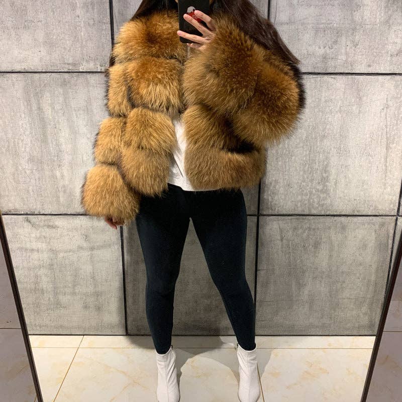 Marayn - Wholesale Fur/Faux Fur Coat - Women's - Luxury Faux Fur Coats Wholesale for Global Market11