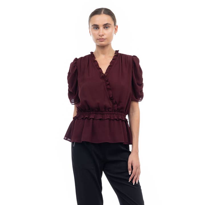 Blusa Peplum Plissada com Ruffle Shirred por atacado de Naked Zebra Rack