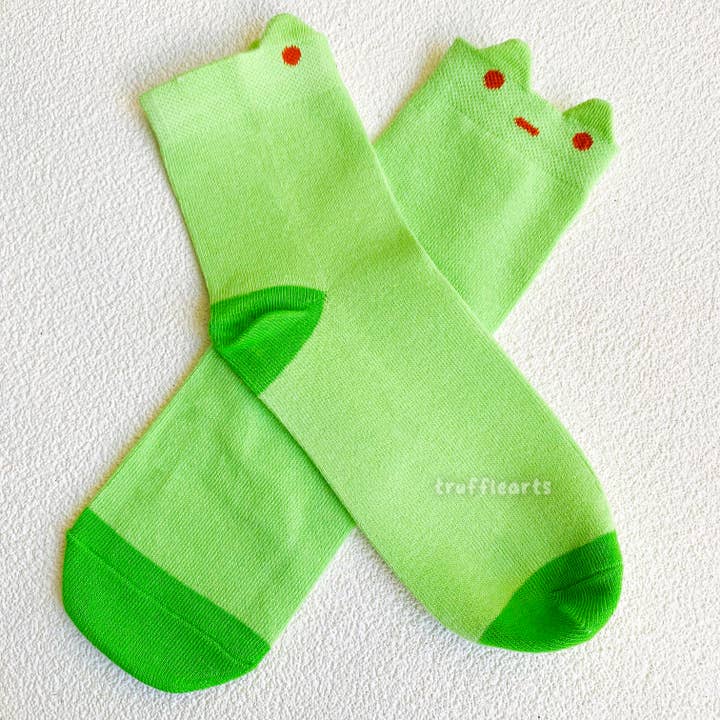 Truffle Arts - Wholesale Socks - Women's - Wawa the Frog Socks