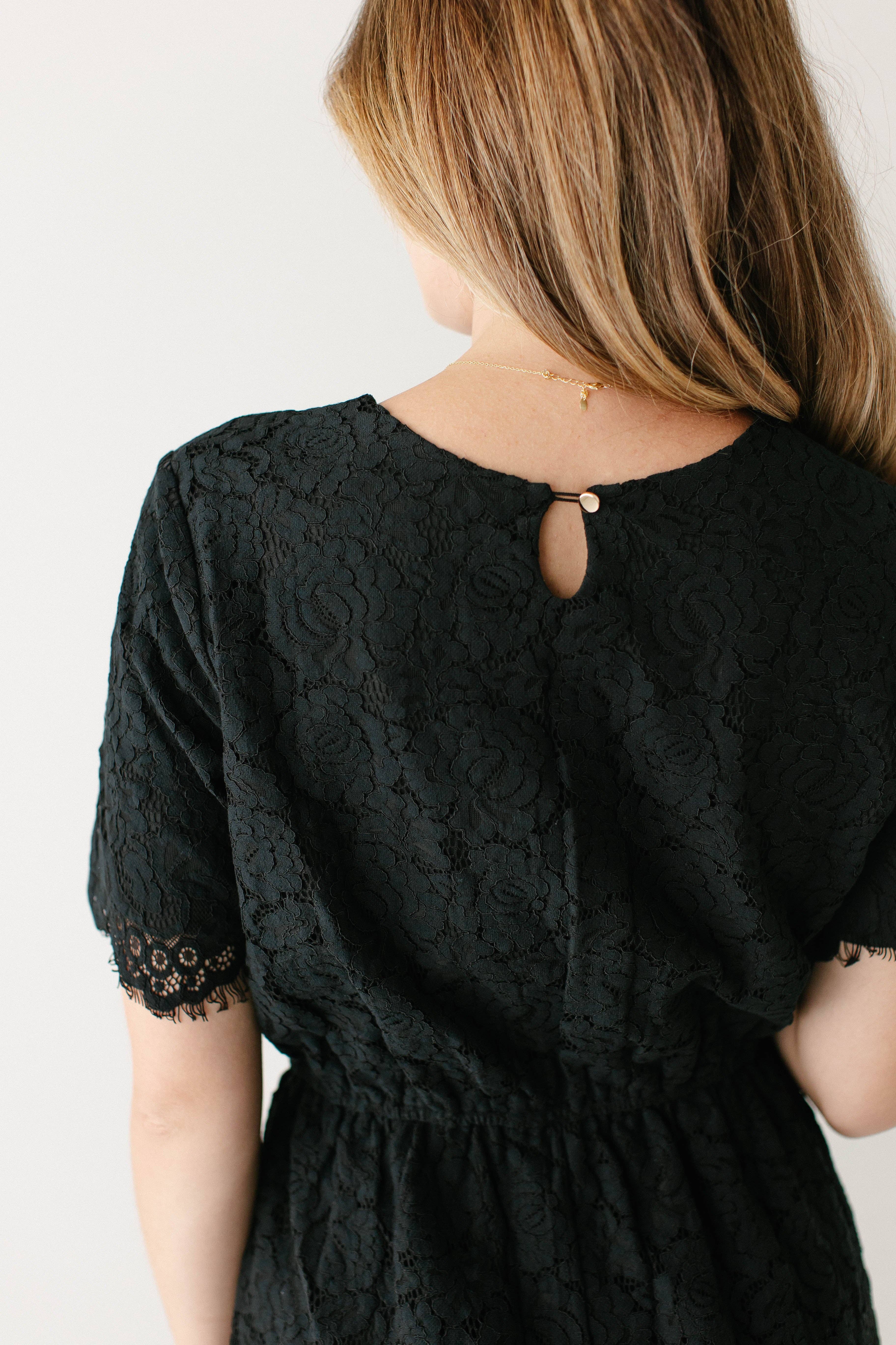 The Main Street Exchange - Wholesale Dress - Women's - 'Odessa' Round Neck Lace Maxi Dress5