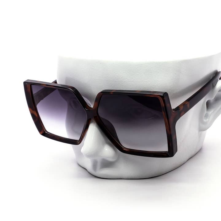 Still Friday - Wholesale Sunglasses - Unisex - Oversized Retro Super Square Gradient Lens Sunglasses3