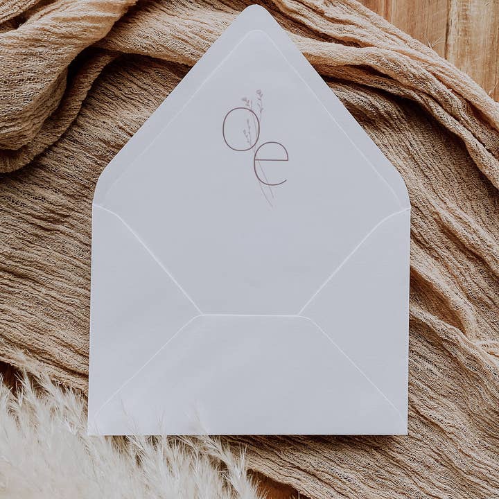 Gabarit de Doublure d'Enveloppe - Monogramme | Collection Romantique Moderne pour la vente par PureAmoreDesigns